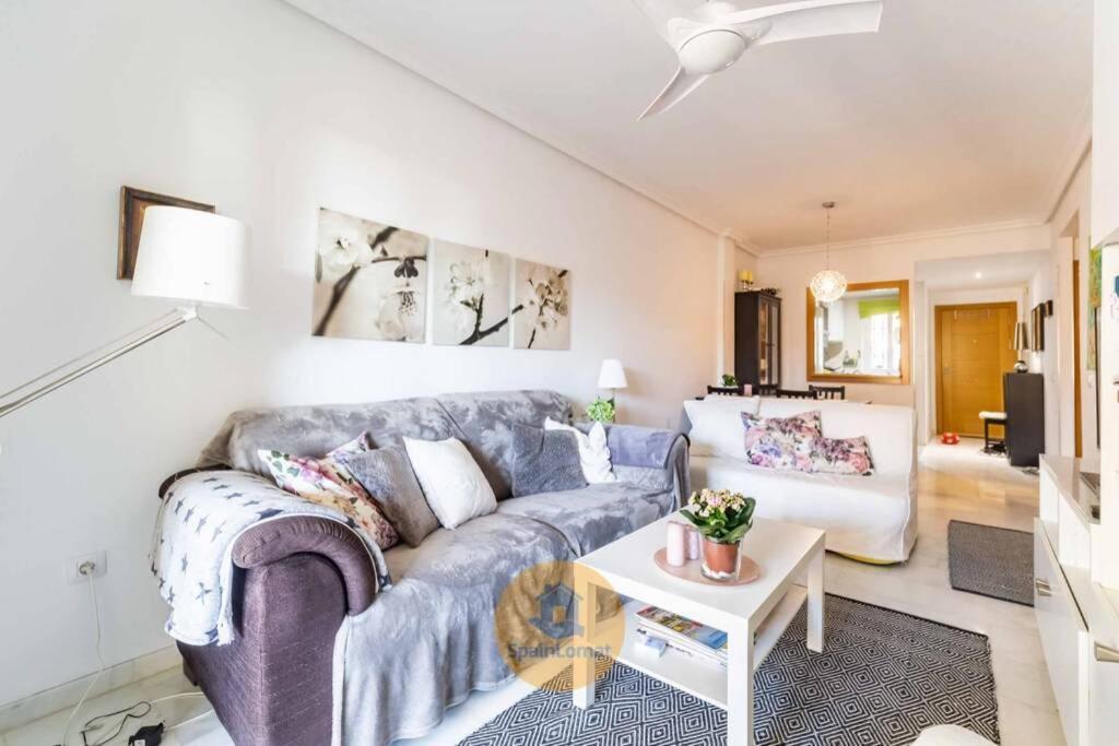Apartamento Con Amplia Terraza En Fuengirolaアパートメント エクステリア 写真