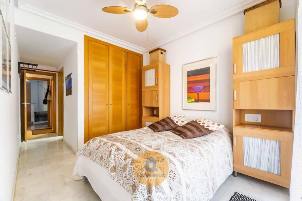 Apartamento Con Amplia Terraza En Fuengirolaアパートメント エクステリア 写真