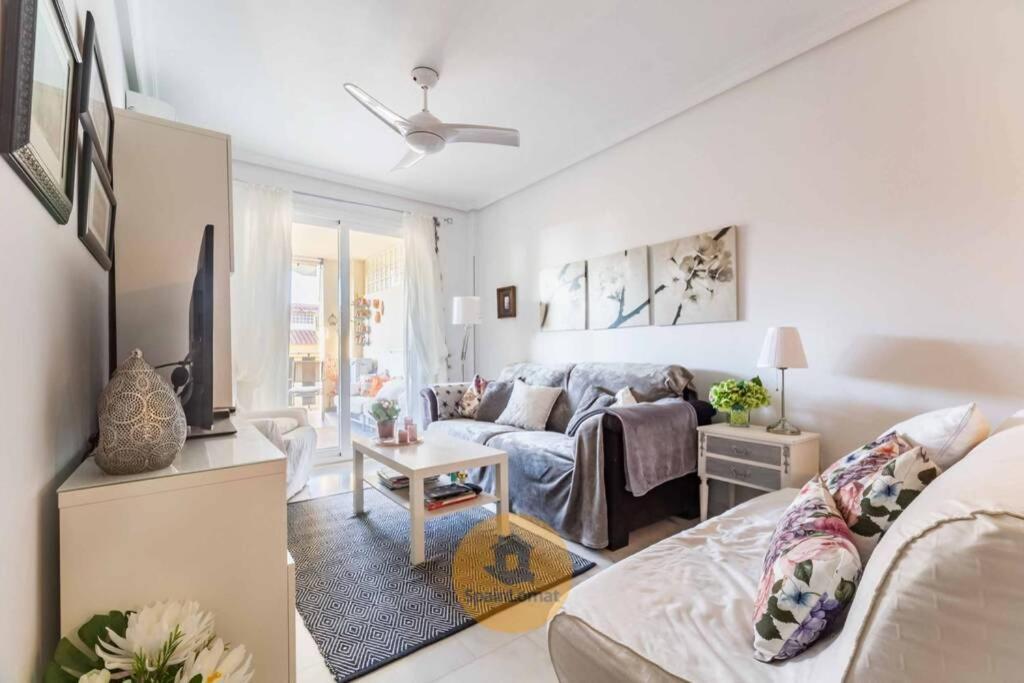 Apartamento Con Amplia Terraza En Fuengirolaアパートメント エクステリア 写真